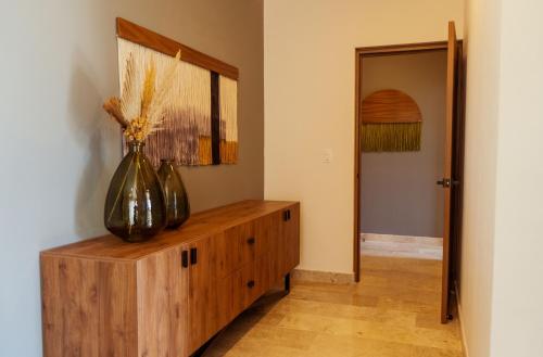 2BR with Fast WiFi FREE BIKES, Rooftop, Pool, and Gym, Тулум (фото 10)