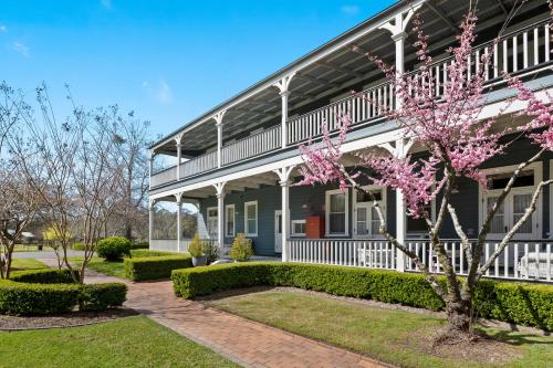 The Convent Hunter Valley Hotel