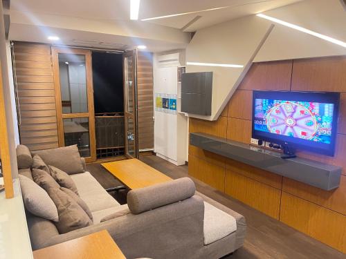Luxury Apartment In Sayat Nova Avenue - Tap to explore photos