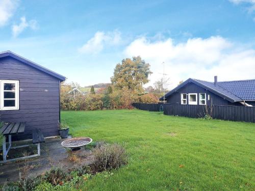 6 person holiday home in Haarby