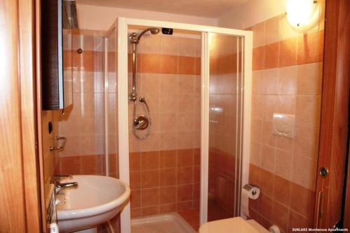  Sunlake Estoul borgo in Brusson