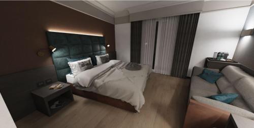 Large Double or Twin Room