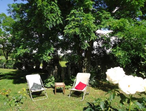 STUDIO TERRASSE PISCINE UZES PONT DU GARD