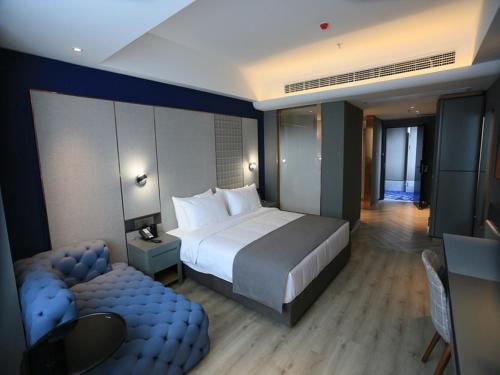 LanOu Hotel Lianyungang Donghai Crystal City