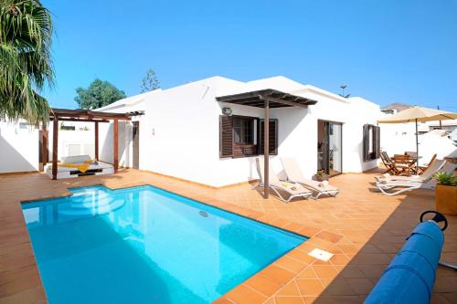 Kolam renang, Princesa Ico in Tías