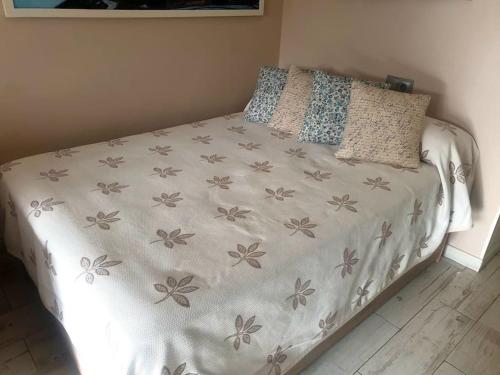 Precioso estudio con piscina a 200m del mar