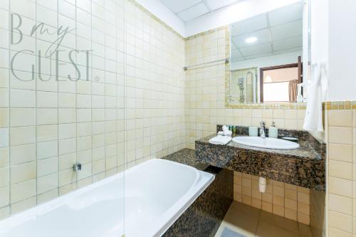 Sadaf 4 3BR+Maid's Room - image 4