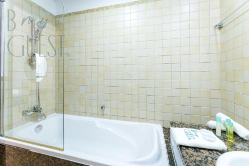 Sadaf 4 3BR+Maid's Room - image 7