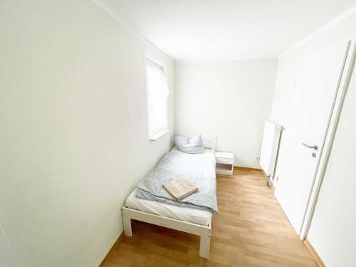 Fully Equipped Spacious Worker Apartment in Apolda, Deutschland