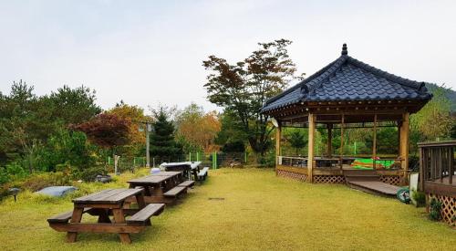 Garden, ChungDam in Yongpyeong-myeon
