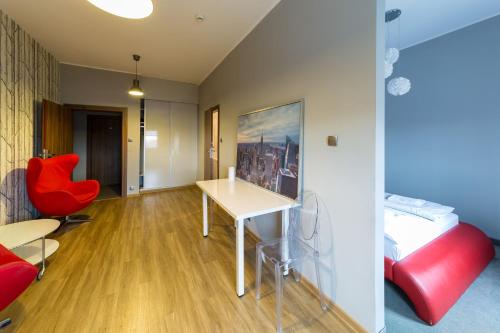 Vigo Hotel - main image