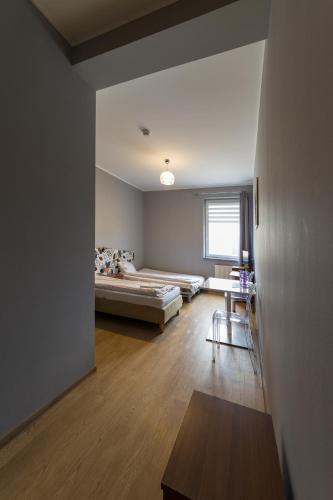 Vigo Hotel - image 2