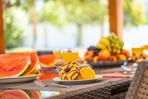 Villa Valentina by Algarve Vacation in Almancil