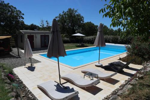 Villa de 5 chambres avec piscine privee spa et jardin clos a Gaujac a 9 km de la plage