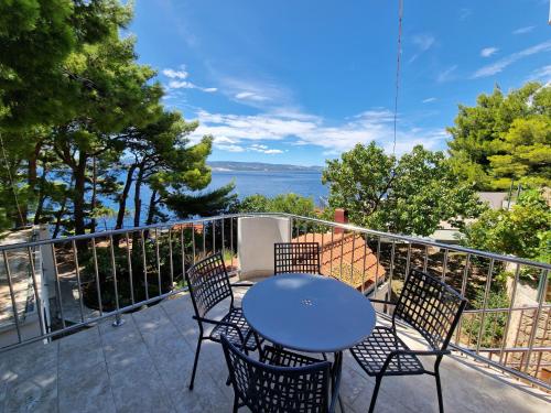 陽台/露台, Apartments by the sea Mimice, Omis - 2972 in 米米采