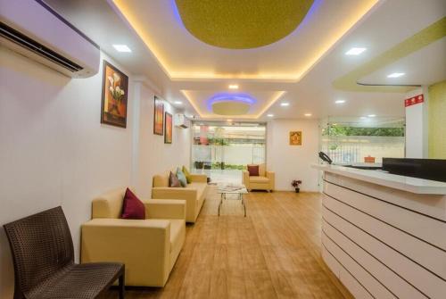 Hotel Om Sai Residency By WB Inn