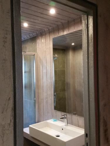 The Crystal Blue Hotel - image 11