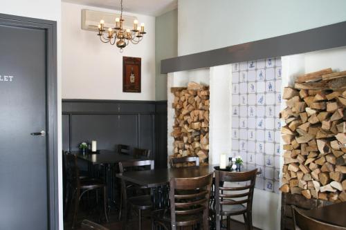 บริการและสิ่งอำนวยความสะดวก, Herberg, Het Wapen van Tilburg in ทิลเบิร์ก