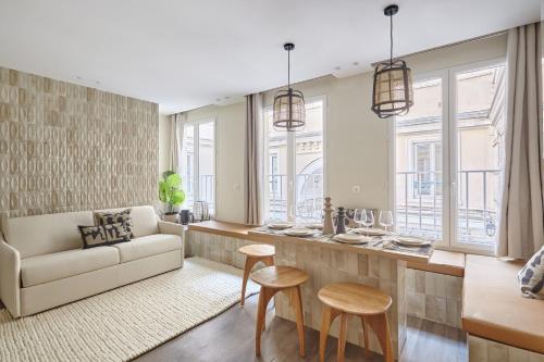 Residence Le Marais Beaubourg by Studio prestige, París