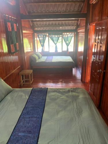 2 king beds