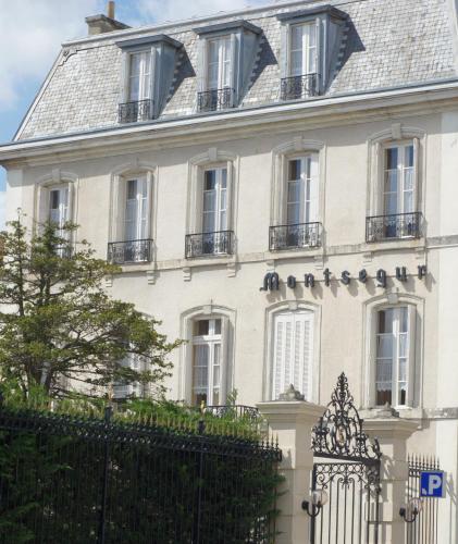 Hotel Montsegur - Hôtel - Carcassonne