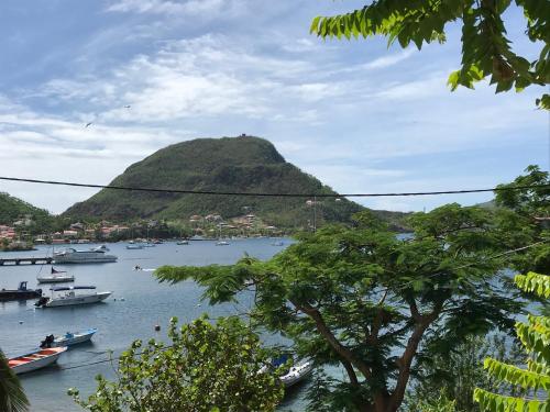 View, Case a Lili, joli haut de villa face a la mer dans le bourg. in Terre-de-Haut