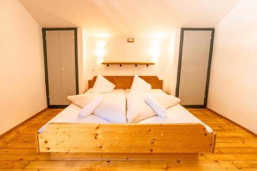das Cityhouse – Mayrhofen, IL