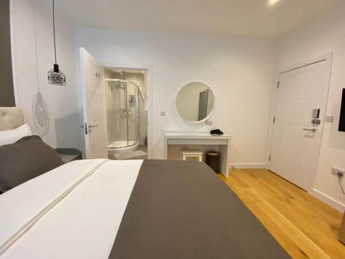 Goodwin St - image 4