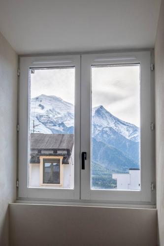 Appart' 52 elegant apartment in the mountains for 6 in Chamonix city center Chamonix