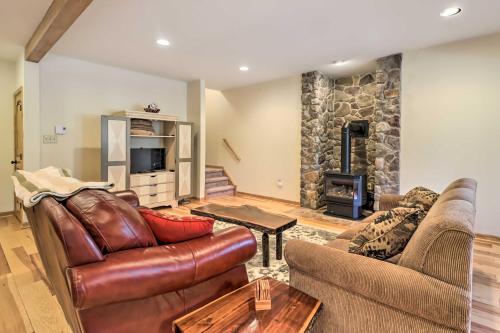 Albrightsville Cabin with Fire Pit, 6 Mi to Ski Area