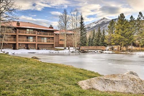 Cozy Frisco Condo with Views Walk to Lake Dillon!