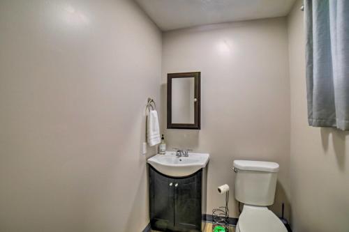 Pet-Friendly Wheelchair Accessible Home with Yard!