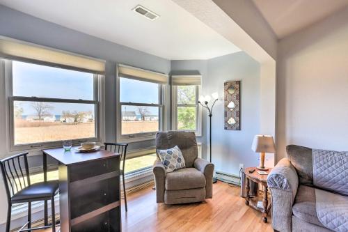 Quaint Couples Escape Pool, Near Lake Erie! in Oak Harbor, USA