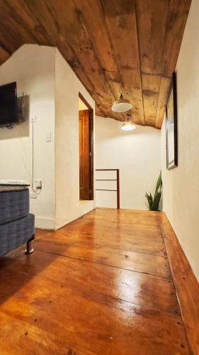 Cozy Bohemian Loft Apartment close Central Plaza, Antigua Guatemala (foto 7)