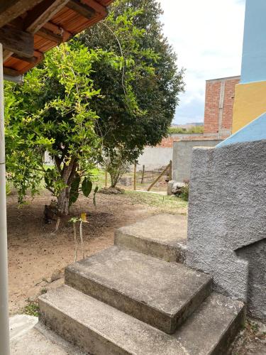 Casa estilo colonial, no Centro de Aiuruoca-MG.