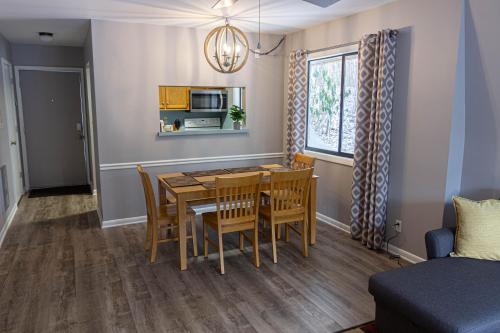 Pinetop Nest: Happy Place in Sugar Mountain in 班納艾爾克