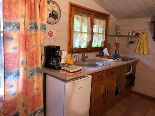 Konyha, Duccio Cabana Hebergements Insolites in Potelle