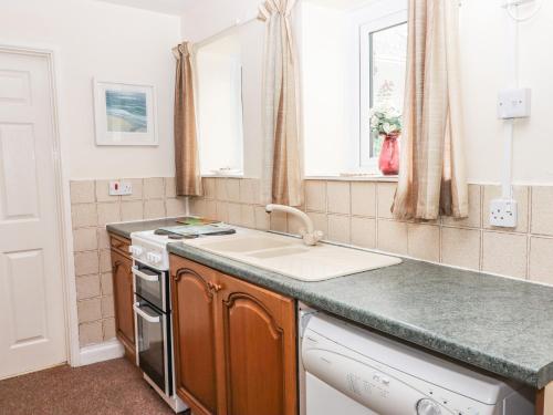 Gwylan Apartment - image 4