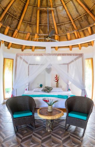1 king bed, 1 double bed, 1 twin bed