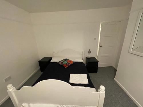 Golden Triangle House Room Type - Double Room with Shared Bathroom