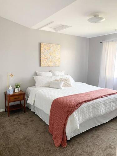 Comfy Duplex 30 Minutes from Mountain Activities