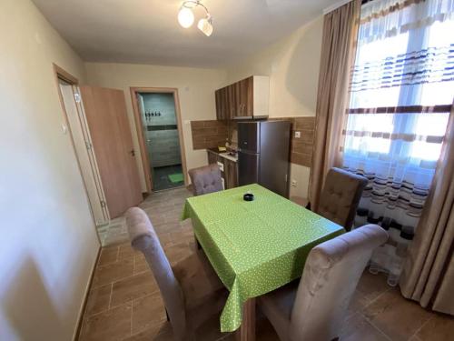 Deluxe Apartment image 10
