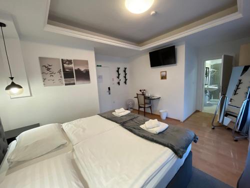 Stella Boutique Rooms - Hôtel - Sesvete