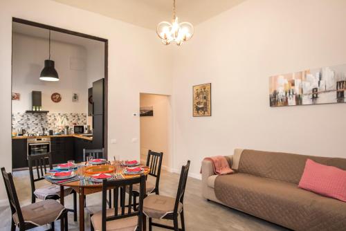 Ariento Apartment - Heart of Florence