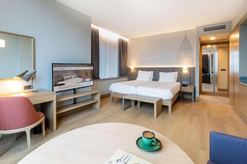 Radisson Hotel Istanbul Harbiye Room Type - Premium Room