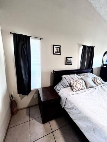 Master king suite Phoenix gem! - image 3