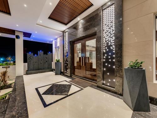 Entrance, Grand Regal in Walwa