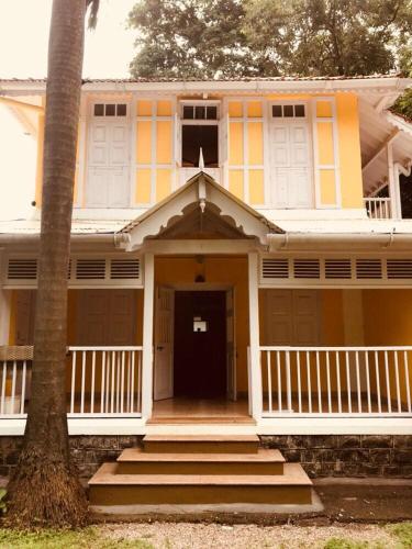Atul Bhagat's Bungalow at kihim by the banyan shelters