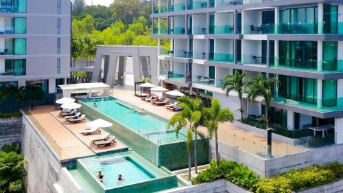 Exotic 4*Twin Sands Studio Apartment