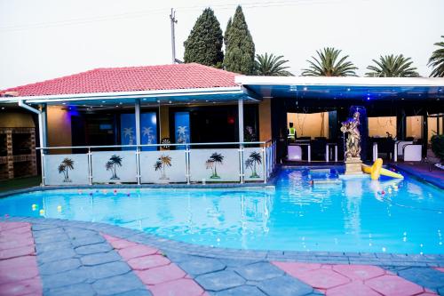 Exterior view, National Lodge in Benoni AH